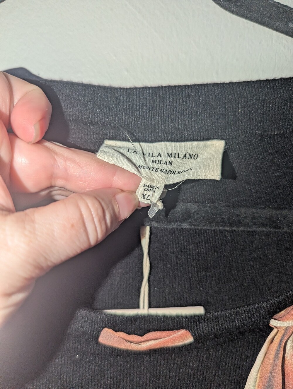 XL NWT La Vila Milano Black Sweater - Picture 2 of 5